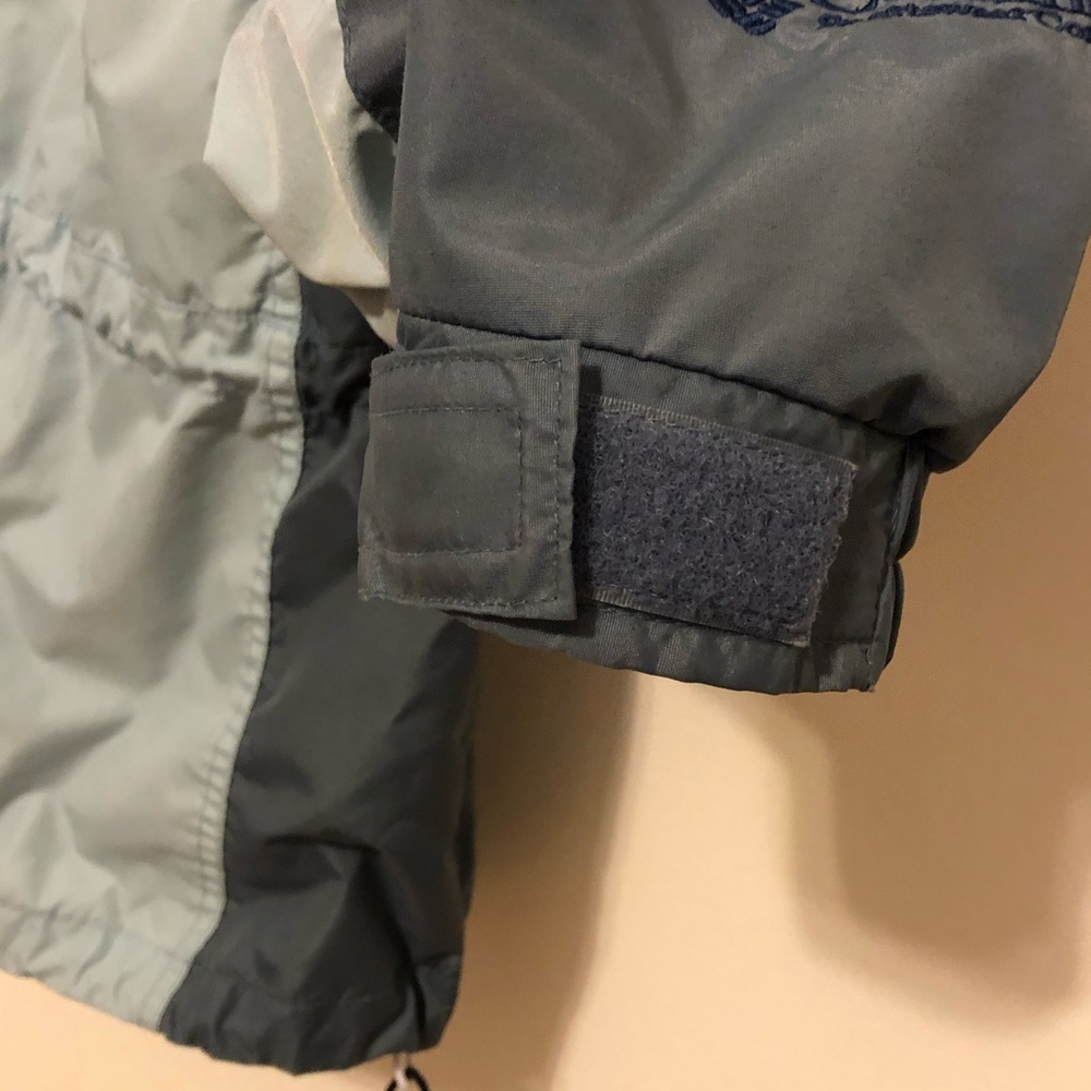 Columbia Women’s Blue Jacket - Picture 7 of 16